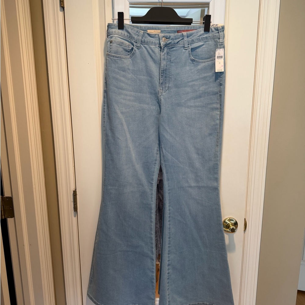 NWT Anthropologie Light Blue Women's Flare Jeans